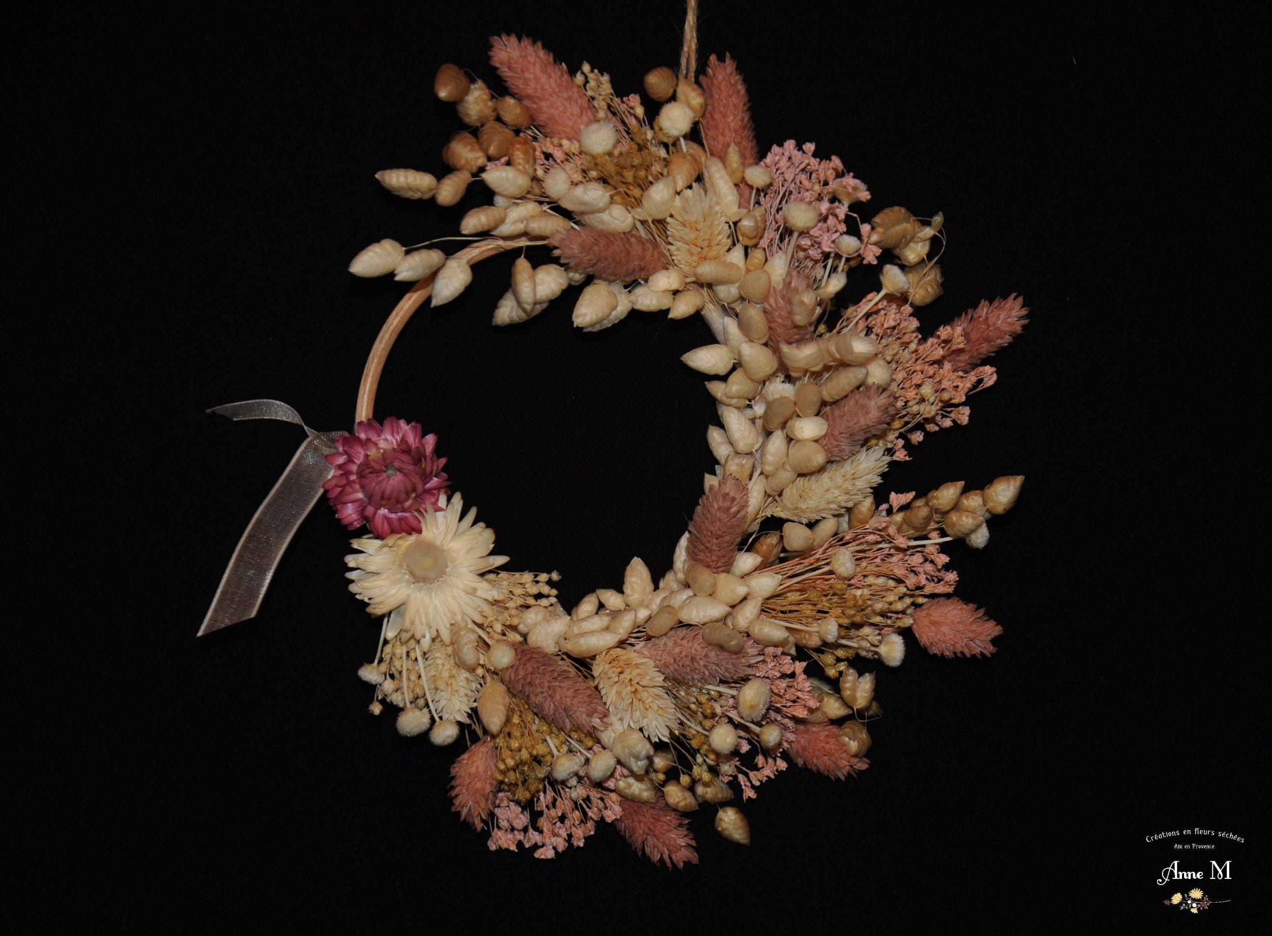 couronne de fleurs séchées Broom rose pour décoration intérieure
